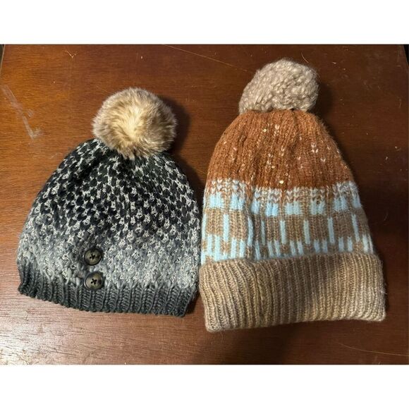 Set of 2 knit toboggans - Picture 1 of 5